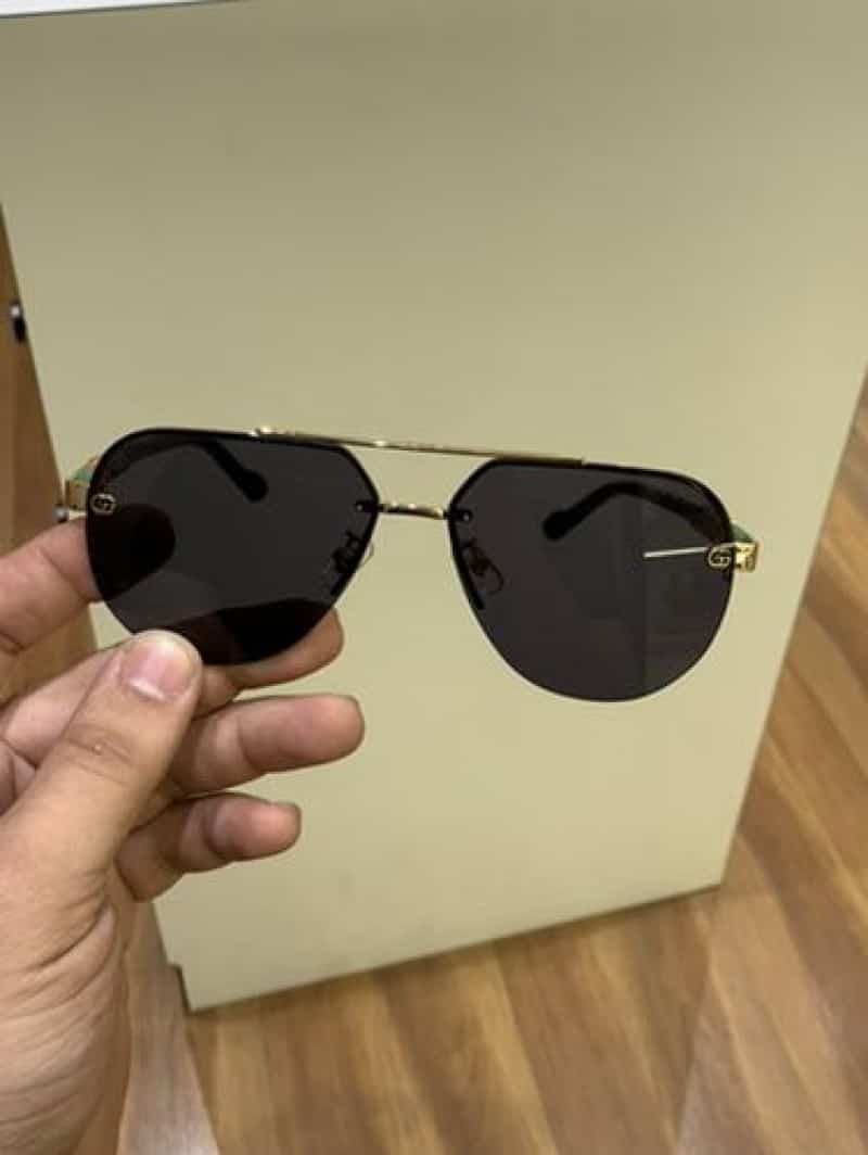 9Ucci_23179 gold black