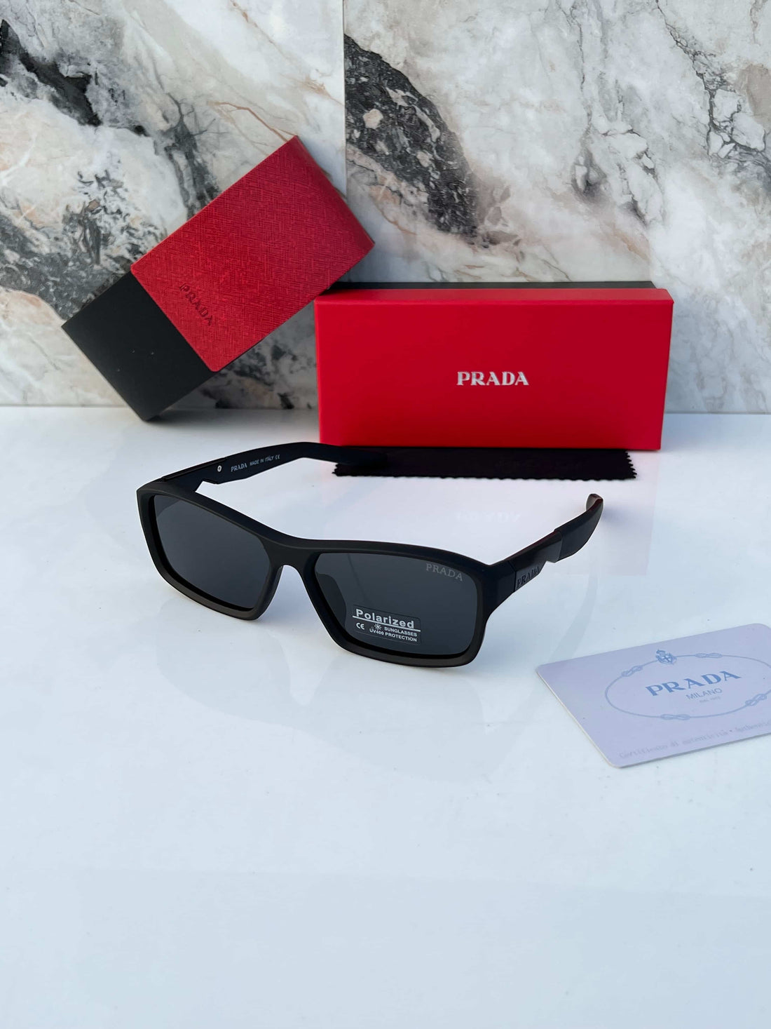 PRaDa_1319_matt_black