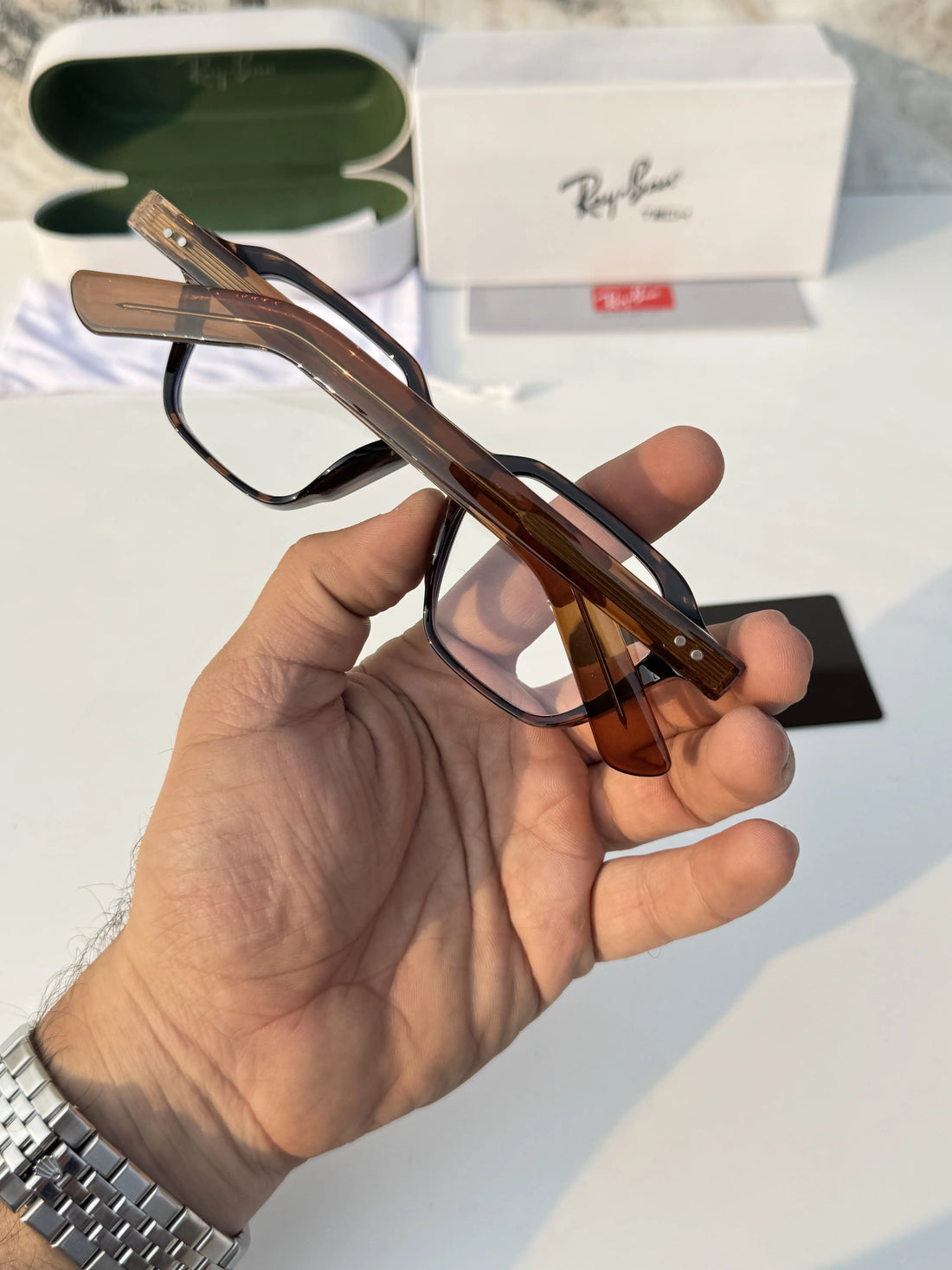 Raybann_1115_tiger_plano