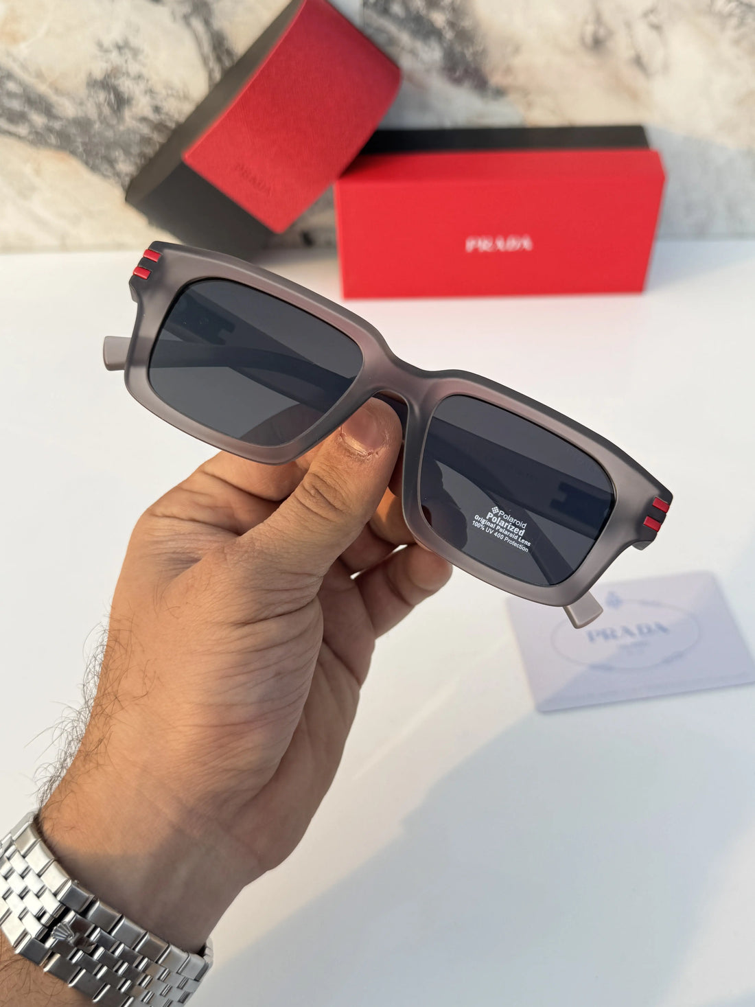 Pr4da_5110_grey