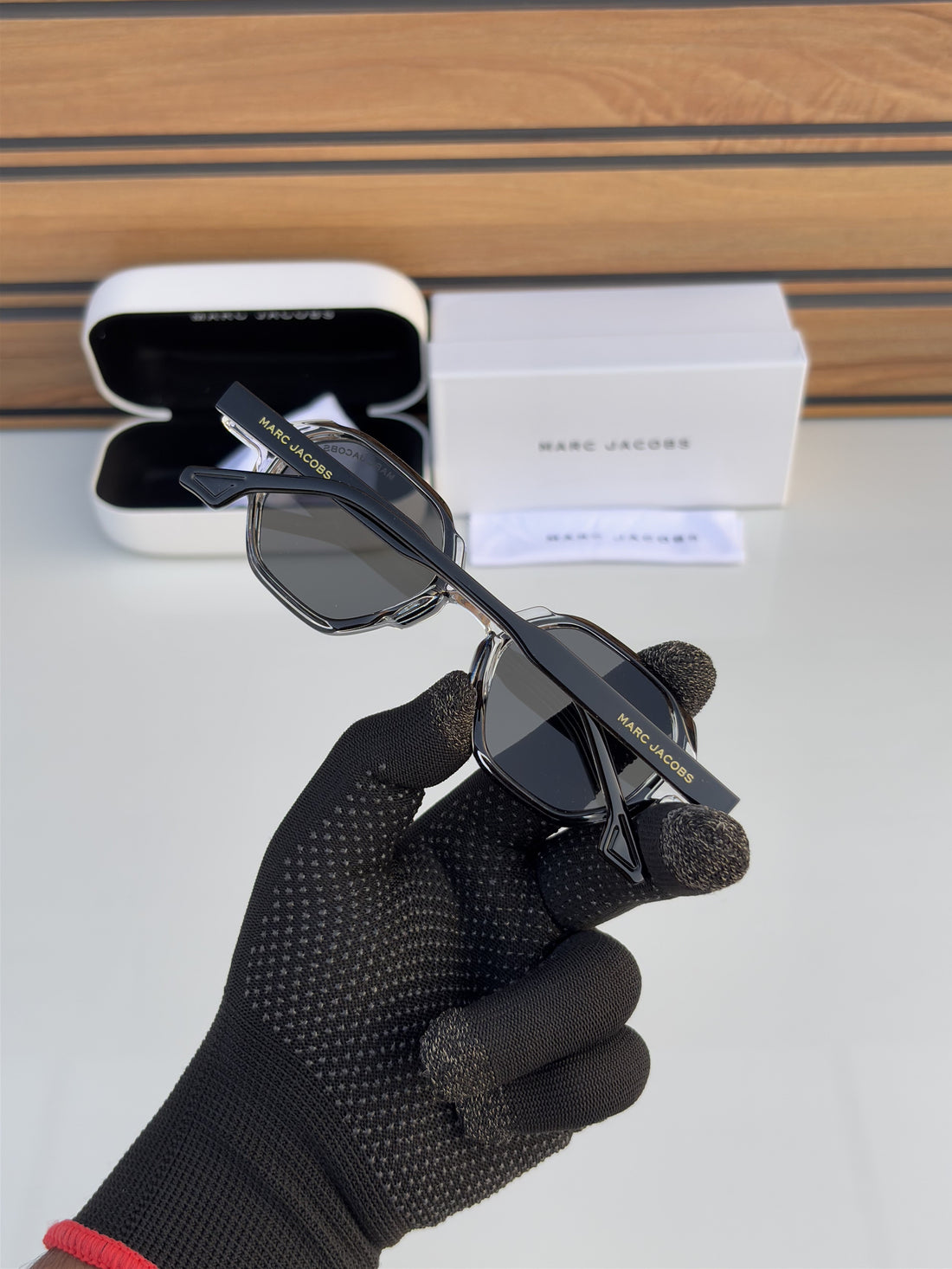 Marcc jacobbs 6262 transparent black