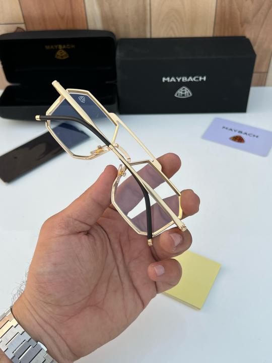 maybach hexagonal gold plano