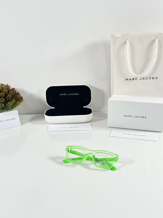 Marc Jacobs 8187 Green Water Day