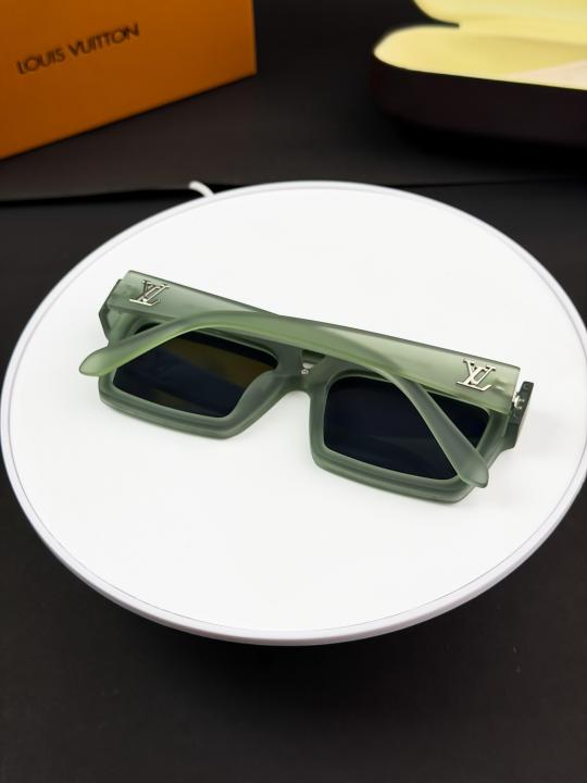 Louis_vuitton_green 1984