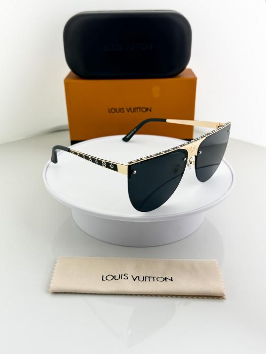 Louis_vuitton_gold_black_10259