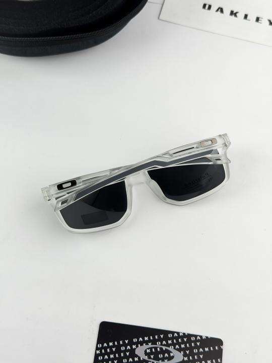 Oakle_y ice black33365