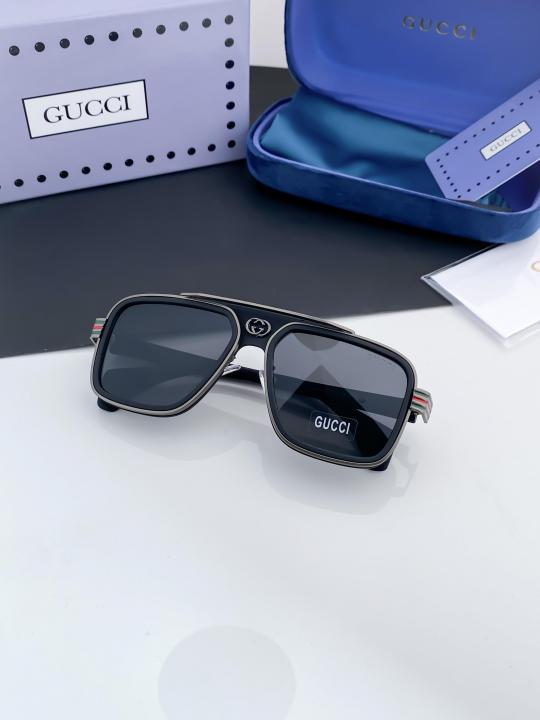 Gucci_black_1295