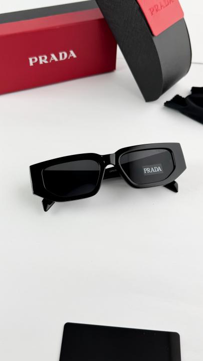 Prada_black_9z