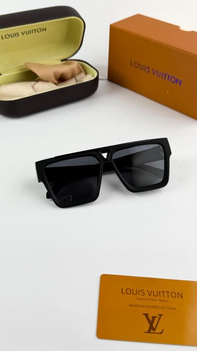 Louis_vuitton_black_1502