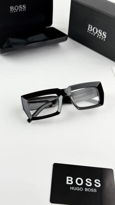 Hugo_boss 1310 plano