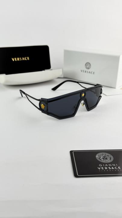 Versace black 4291