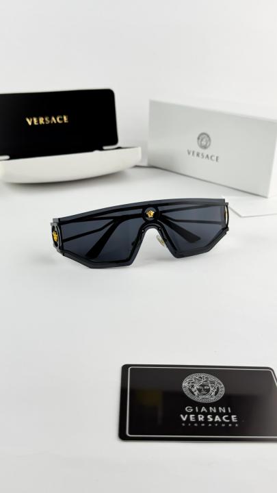 Versace black 4291