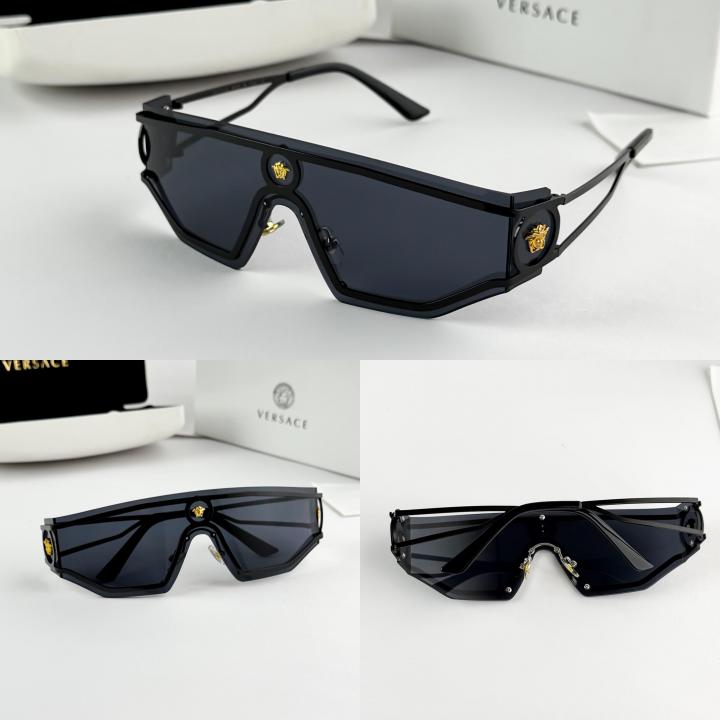 Versace black 4291
