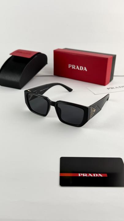Prada_black_58043