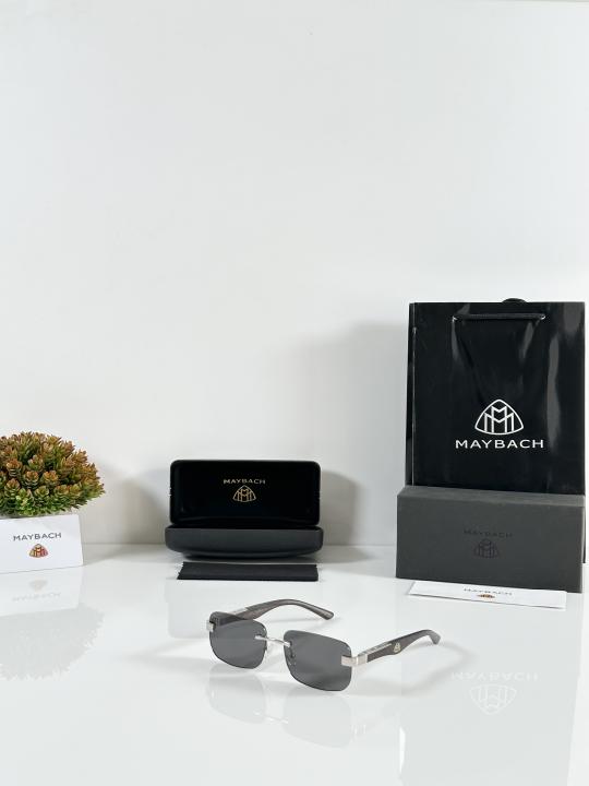 Maybach 1029 Silver Black