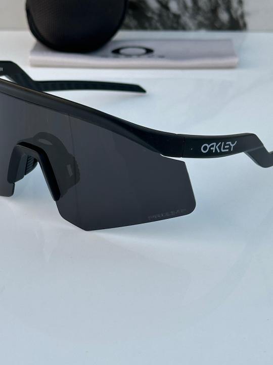 Oakley_hydra_4929_full_black