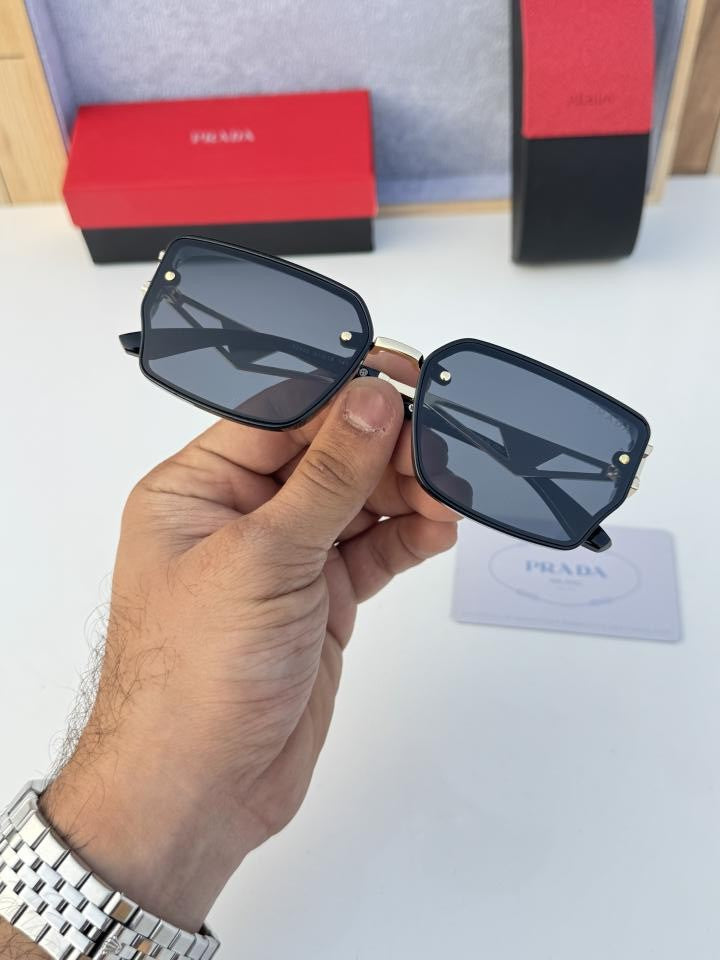 Prada_92522_black