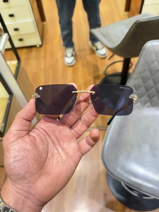 maybach 5029 gold black