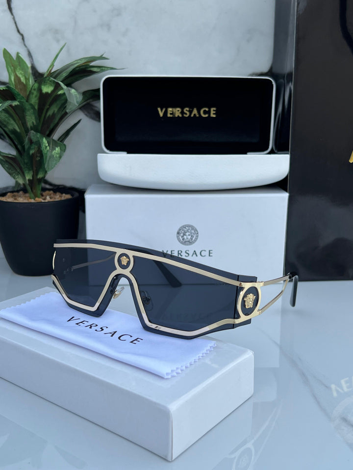 Vers_ace Black Gold