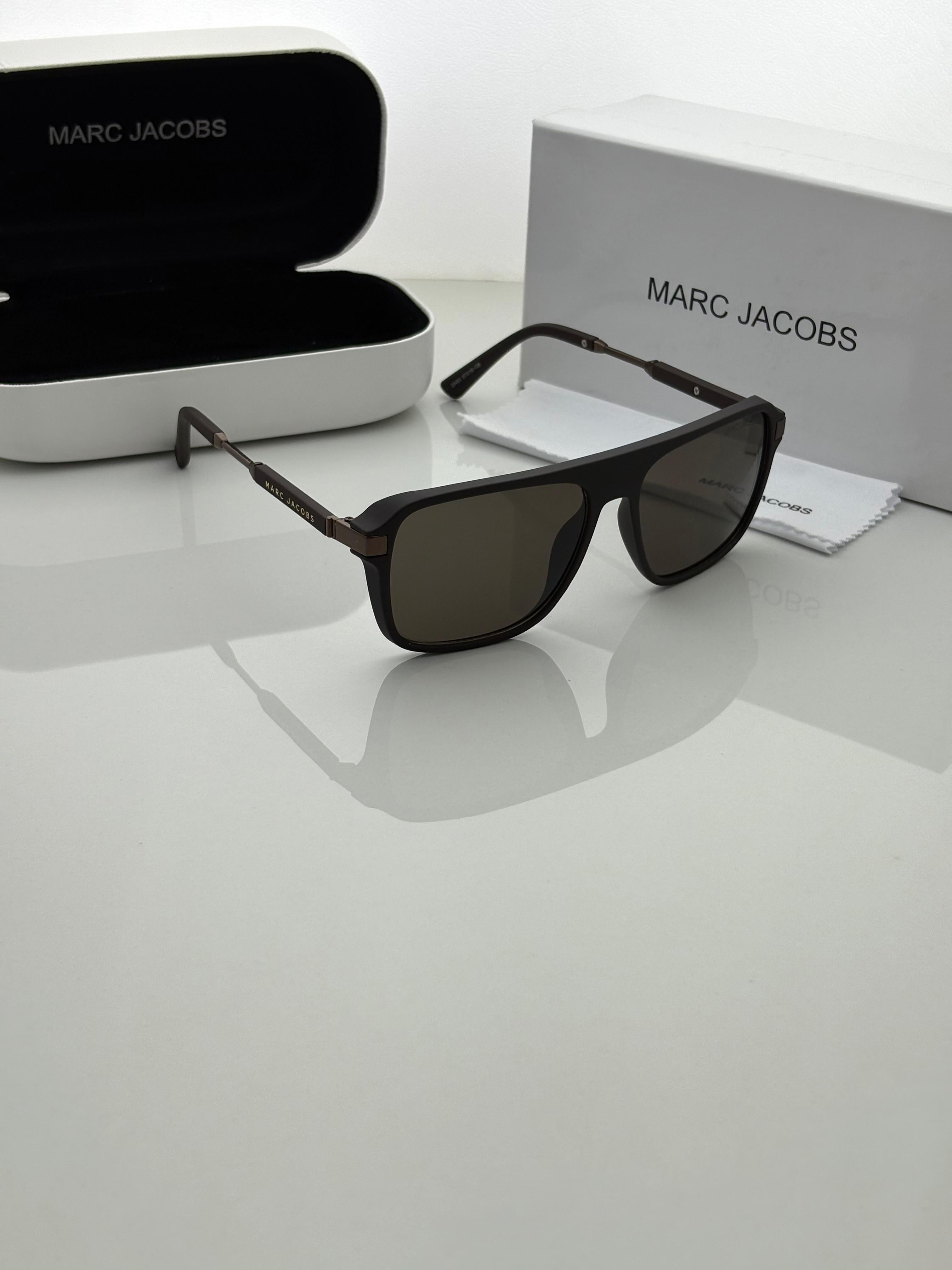 Marcc Jacobss 20493 Black