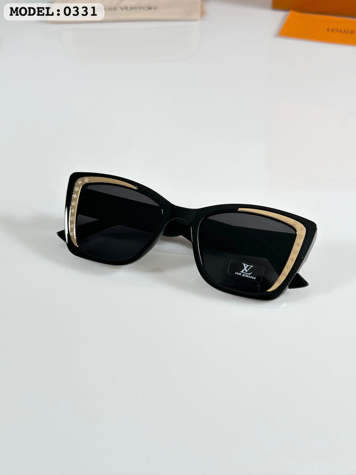 Louis Vuitton Women's 0331