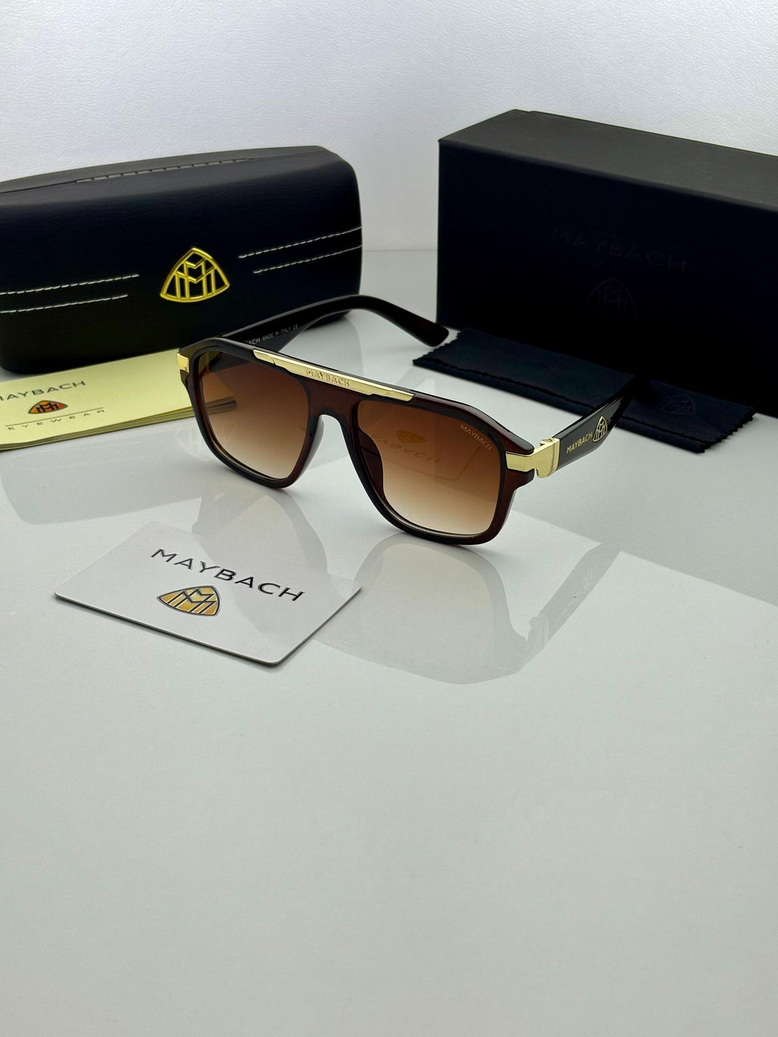Maybach 20418 Brown