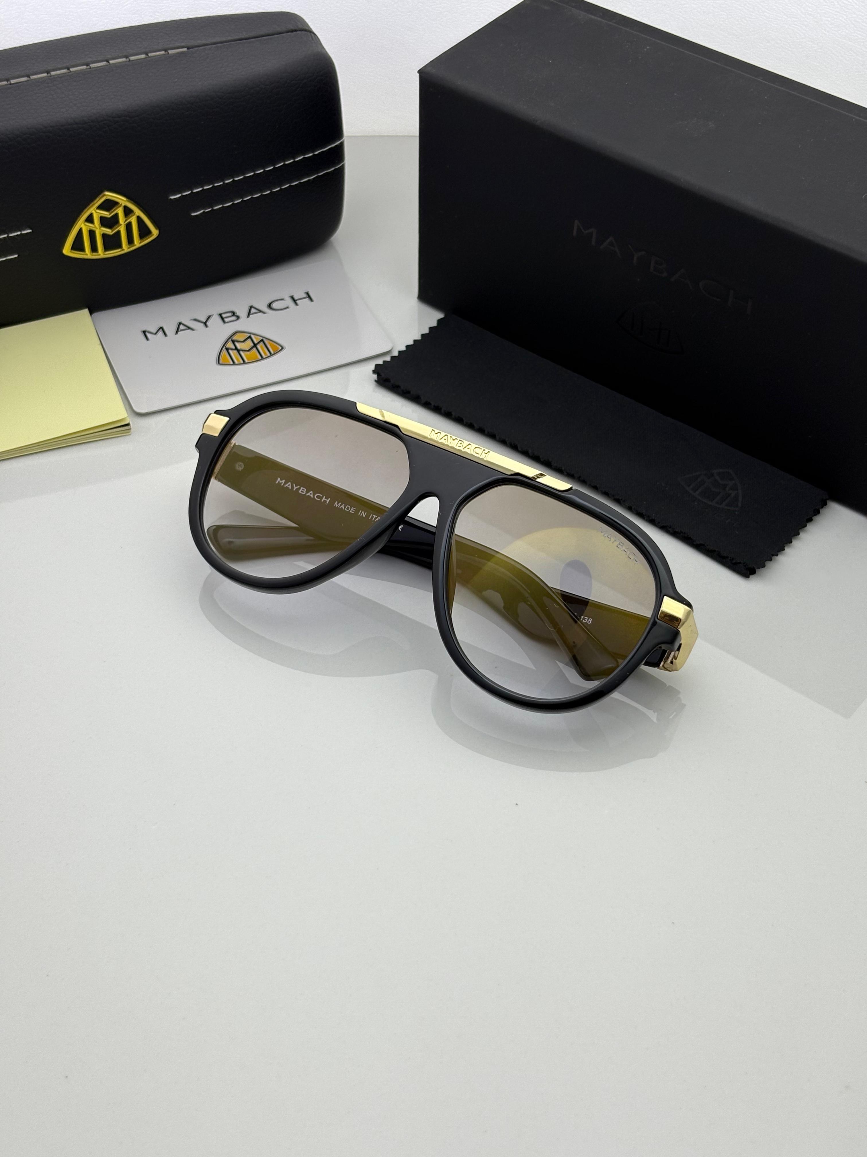 Maybach 20418 Gold/Black