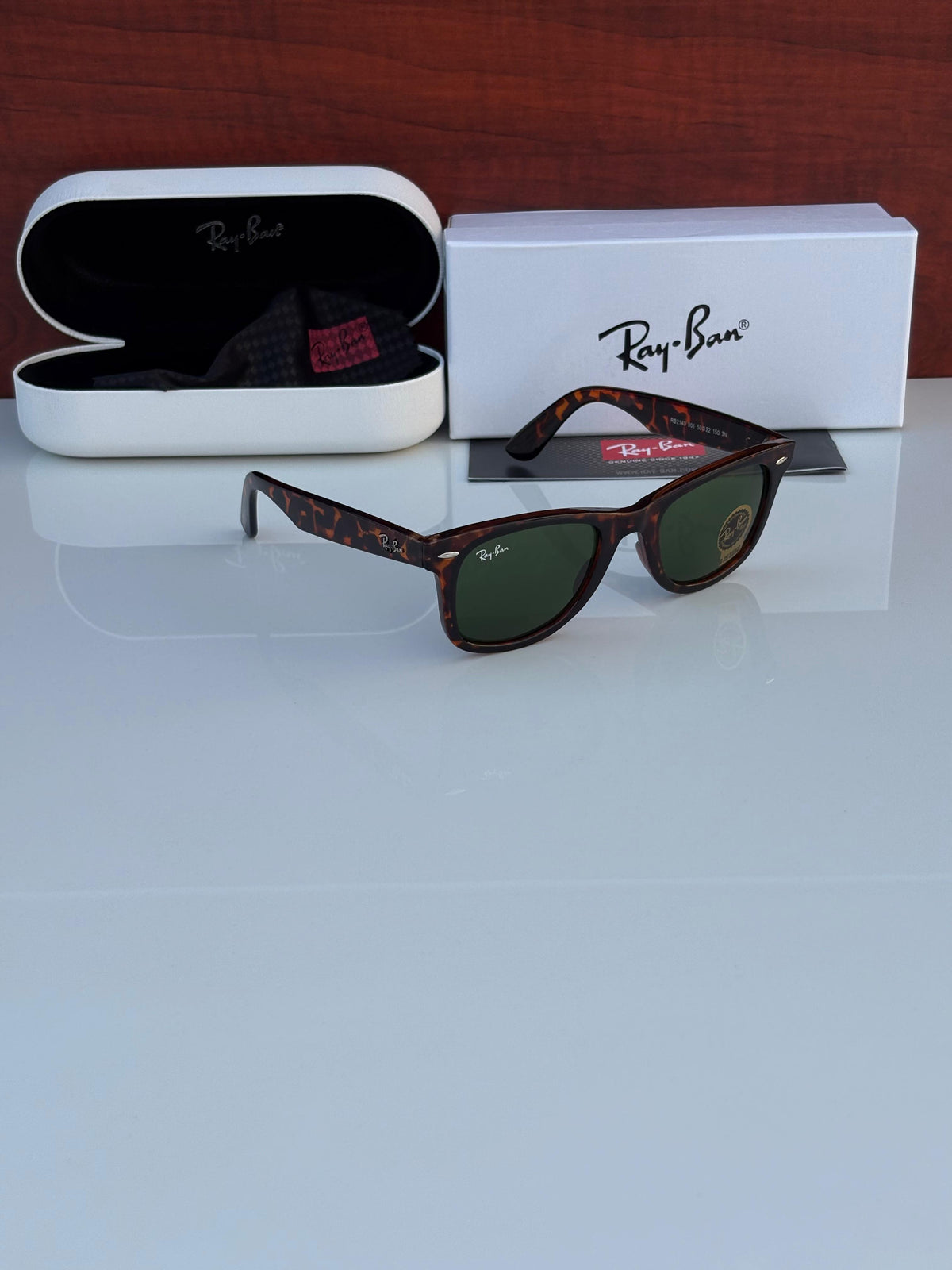 Ray Bann. 2140 Slant Tiger