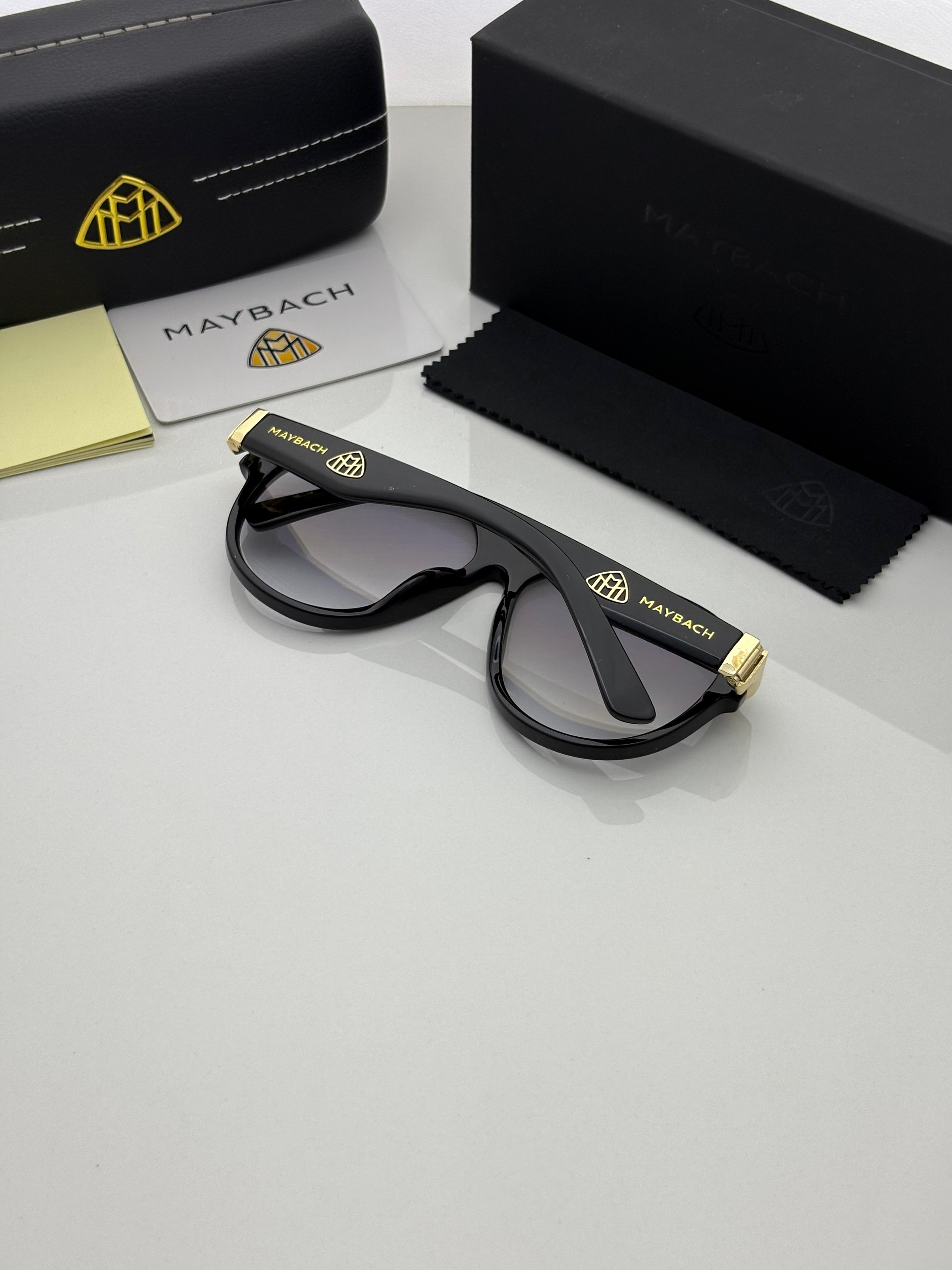Maybach 20418 Gold/Black