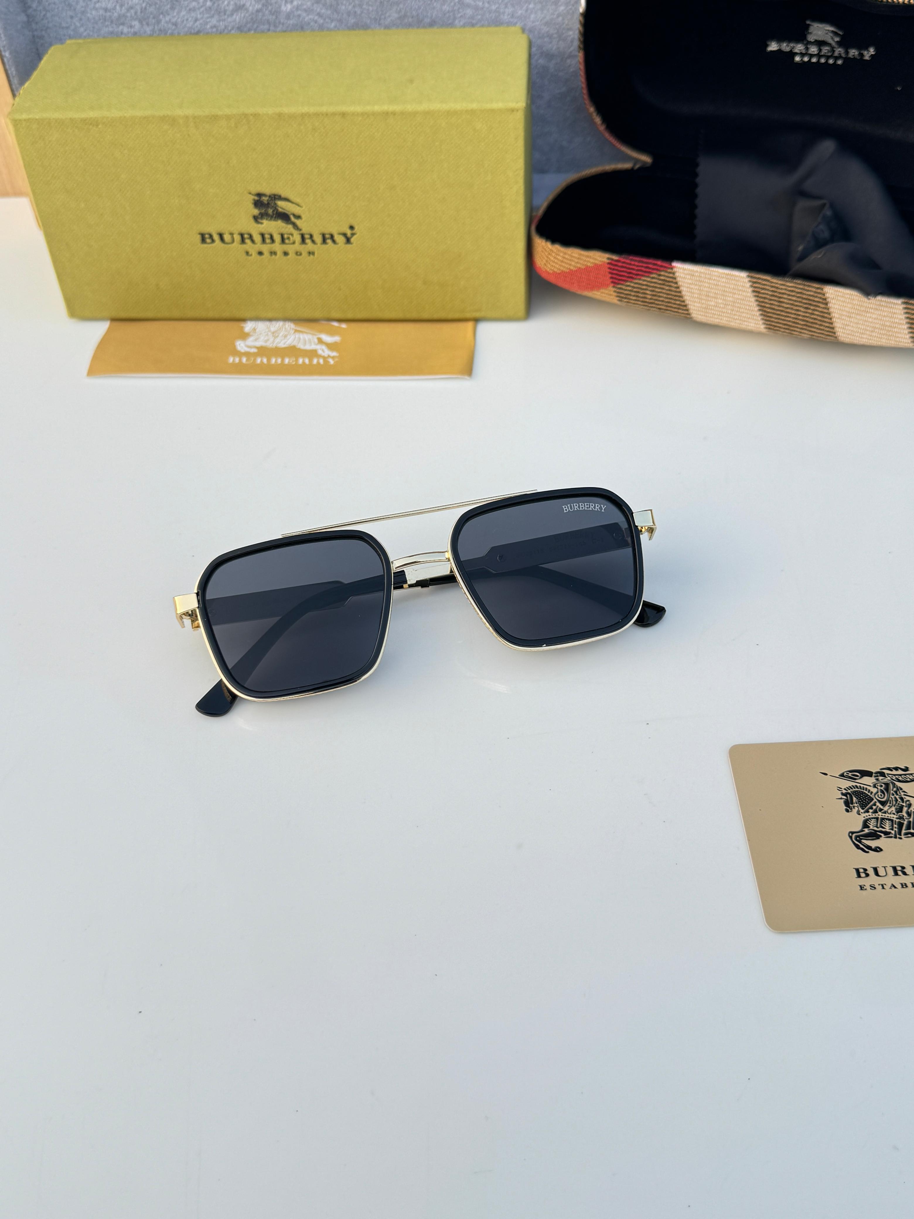 Burrberry 2911 Golden Black